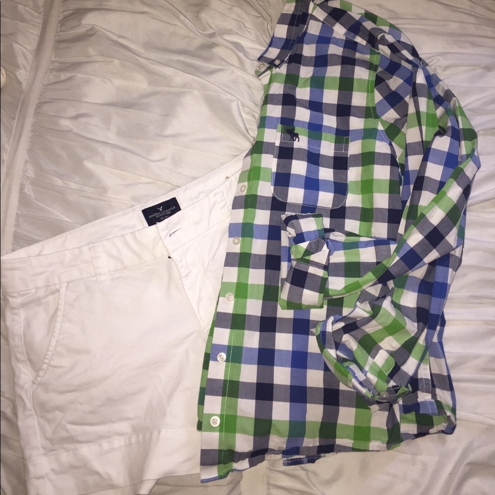 Abercrombie and Fitch size large